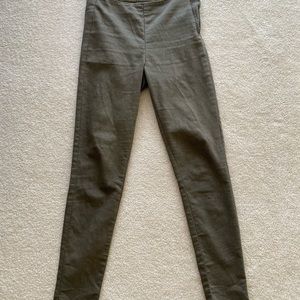 HM olive green skinny leg ankle pants - best offer